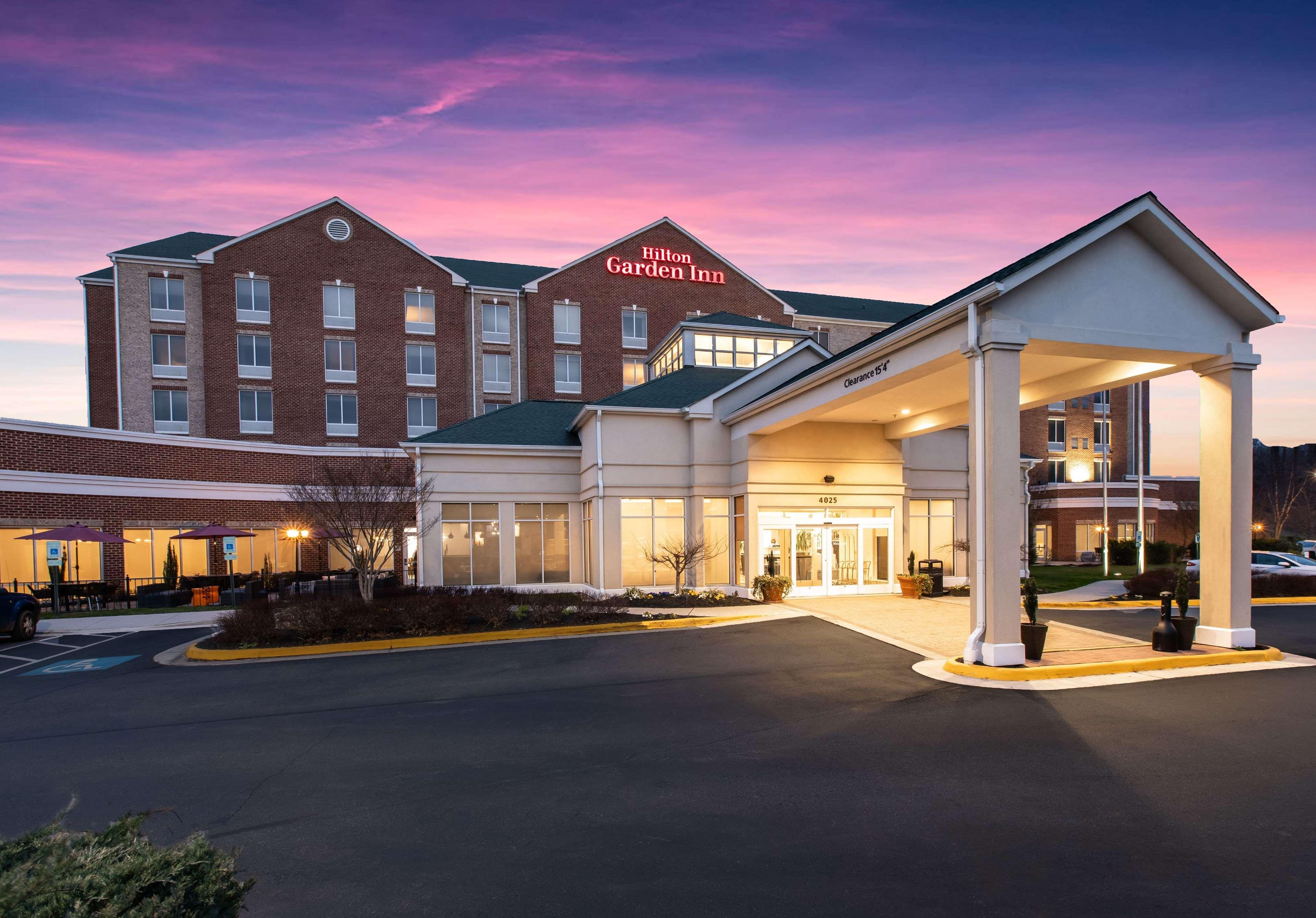 Hilton Garden Inn Lynchburg Exterior photo